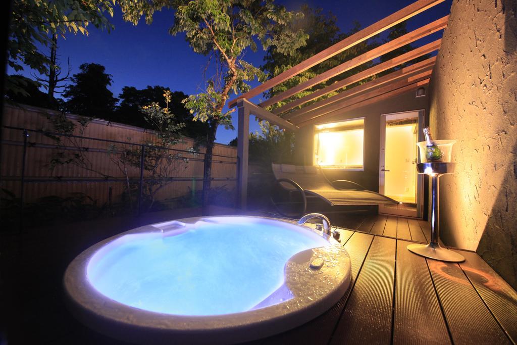 Hakone Fuga (Adults Only) Hotel ภายนอก รูปภาพ